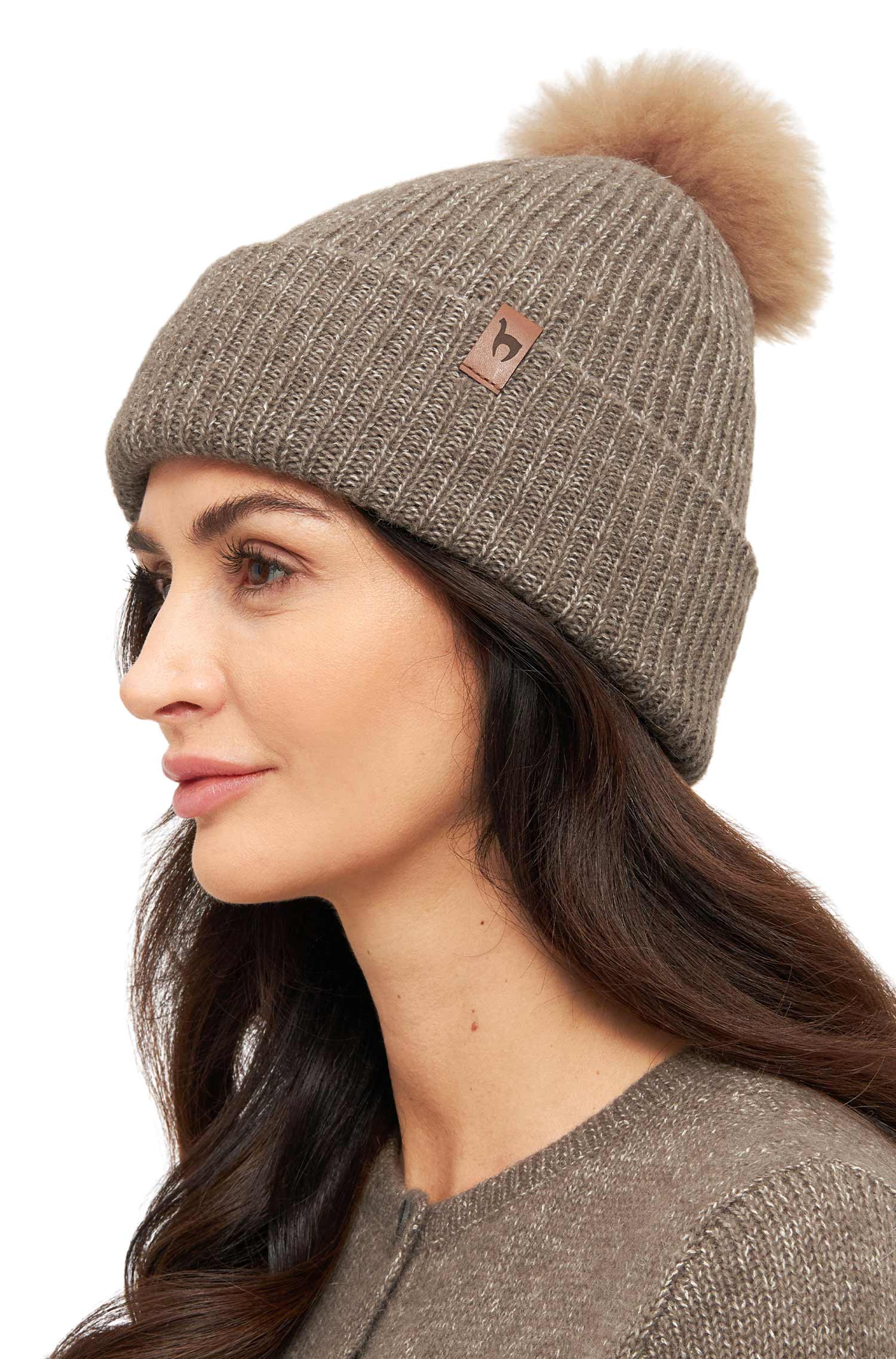 Paca mit Bommel – Bild 7