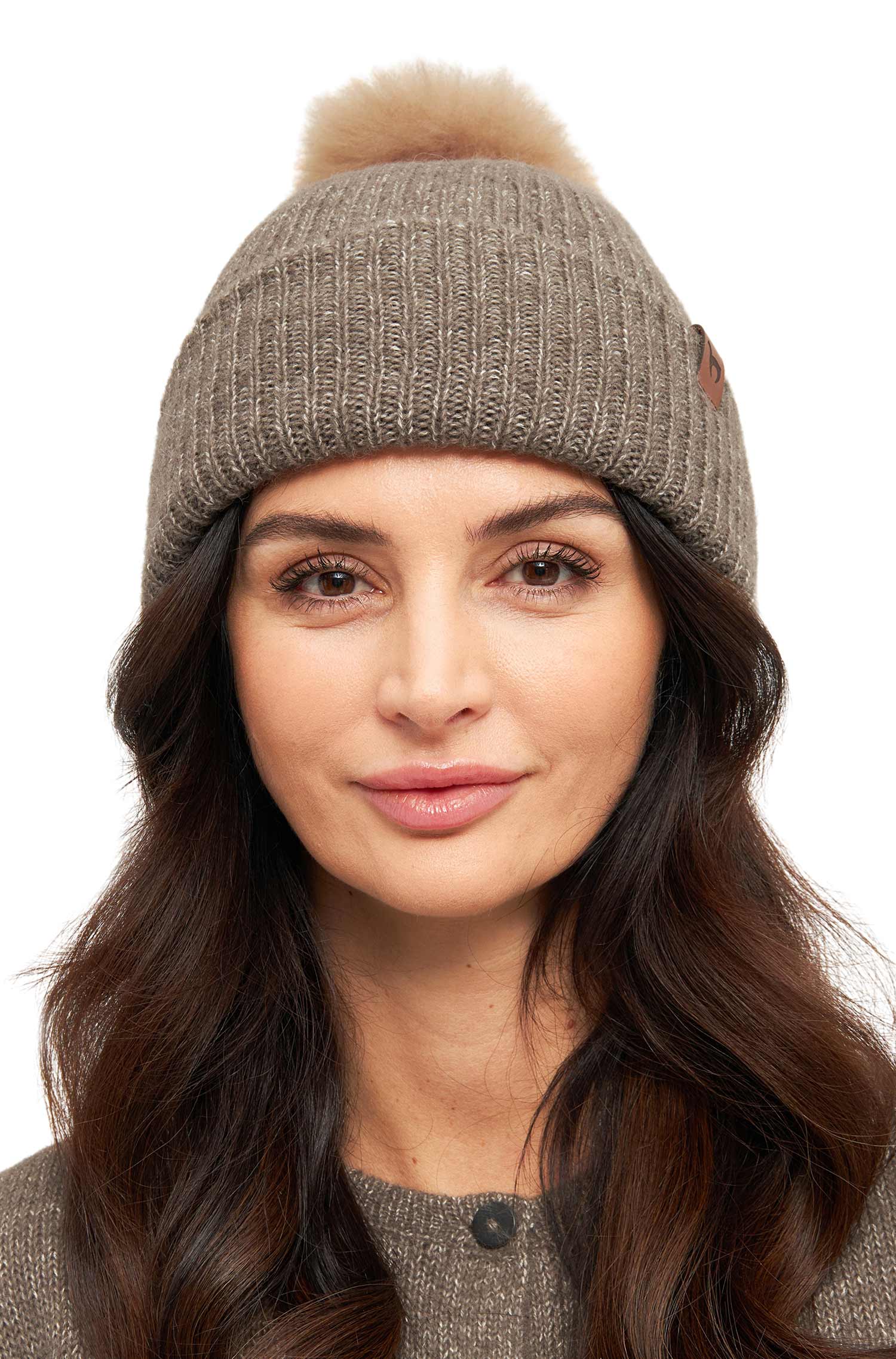 Paca mit Bommel – Bild 8