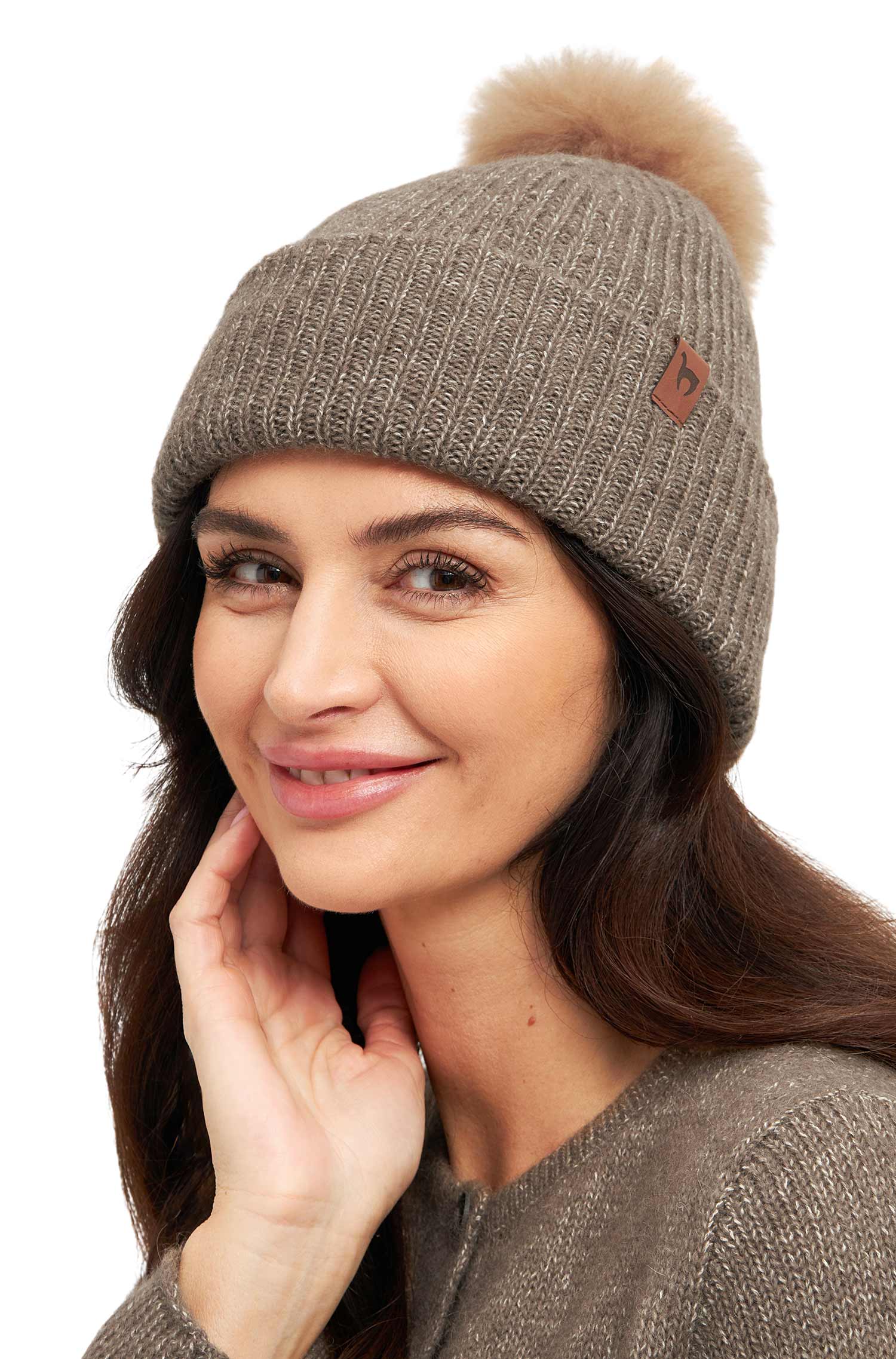 Paca mit Bommel – Bild 9